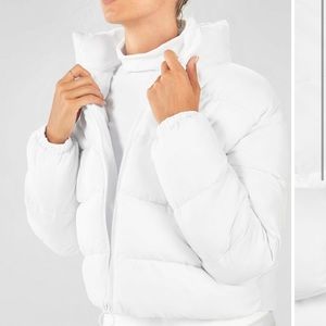Fabletics Wander Puffer Jacket NWOT soldoutonline